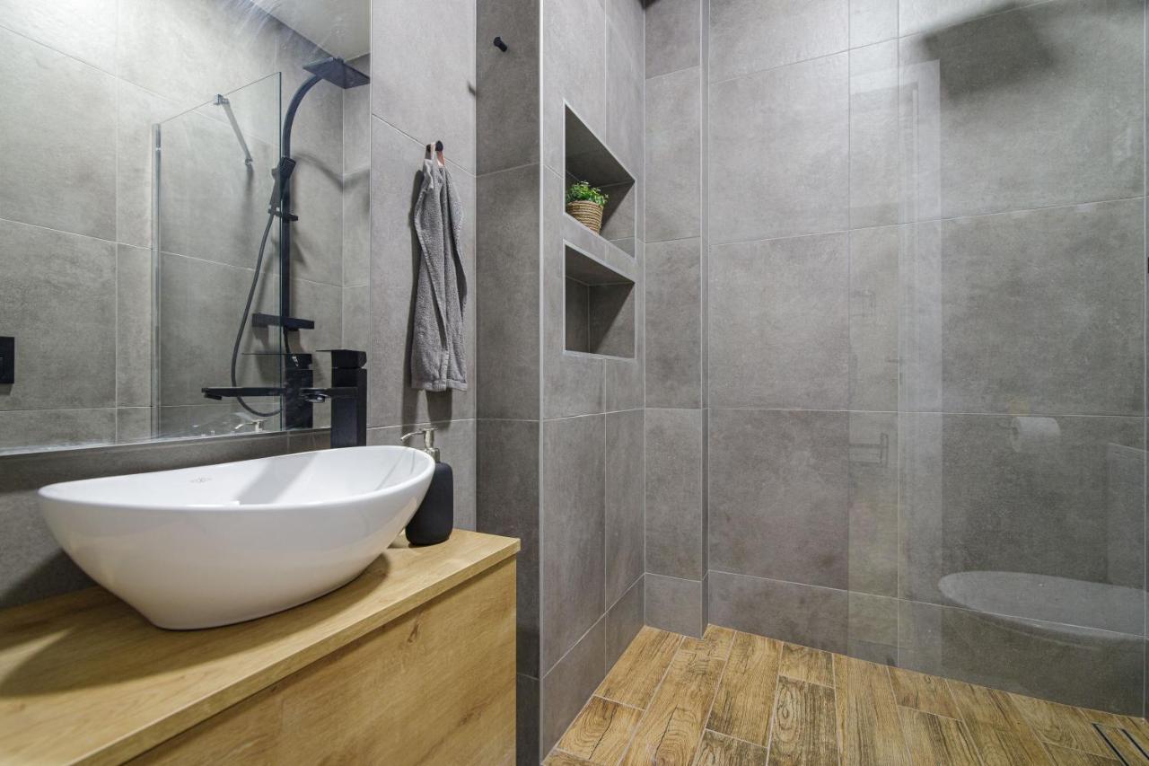 Luxury Apartments Stud - Vb Ostrava Kültér fotó